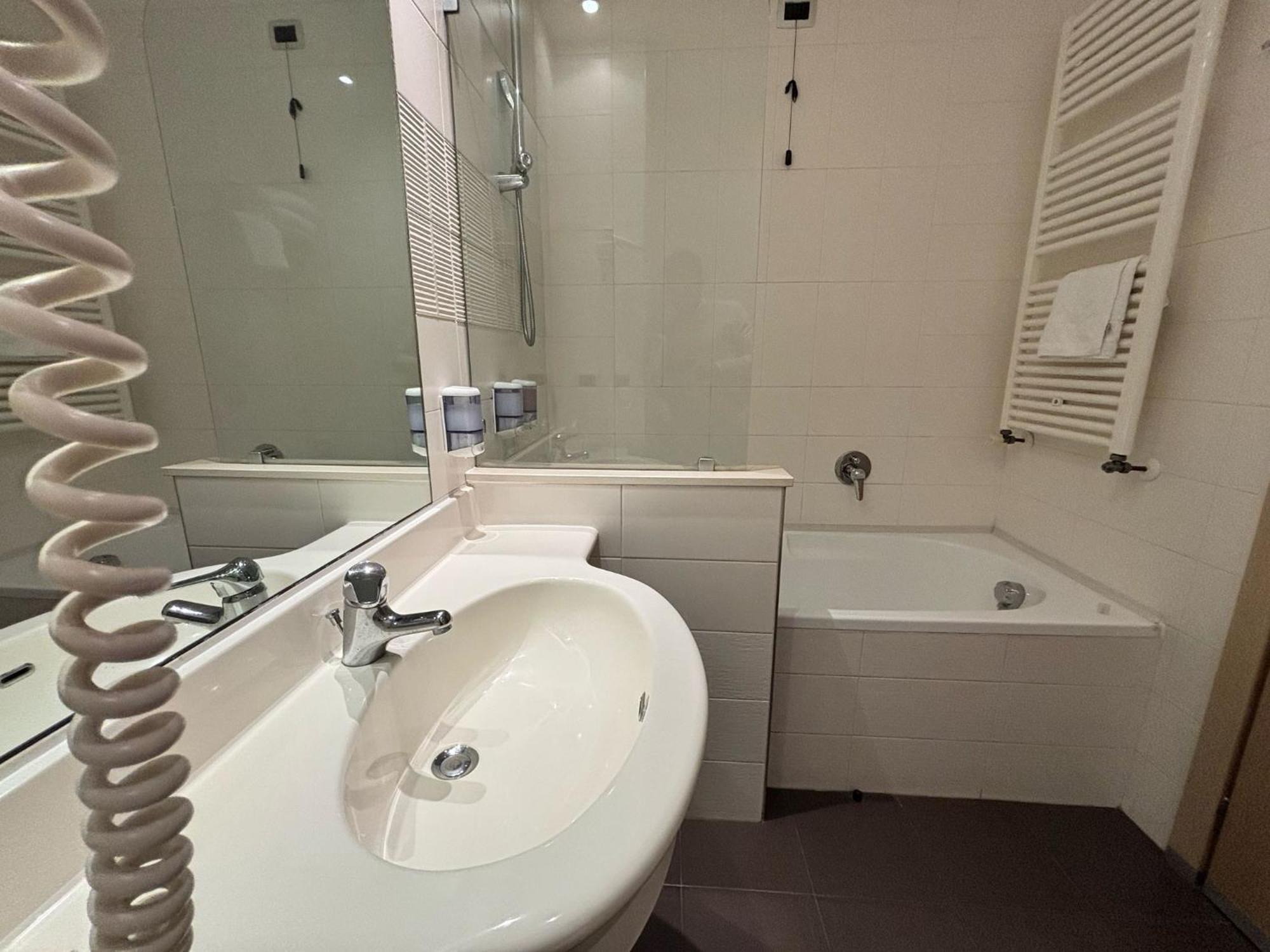 Hotel Grand Olimpo 4*